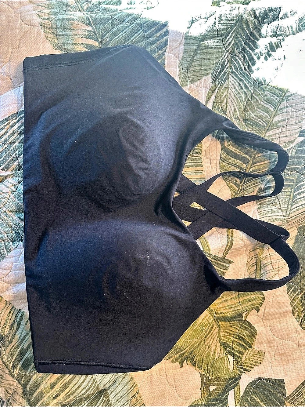 lululemon Black sports bra